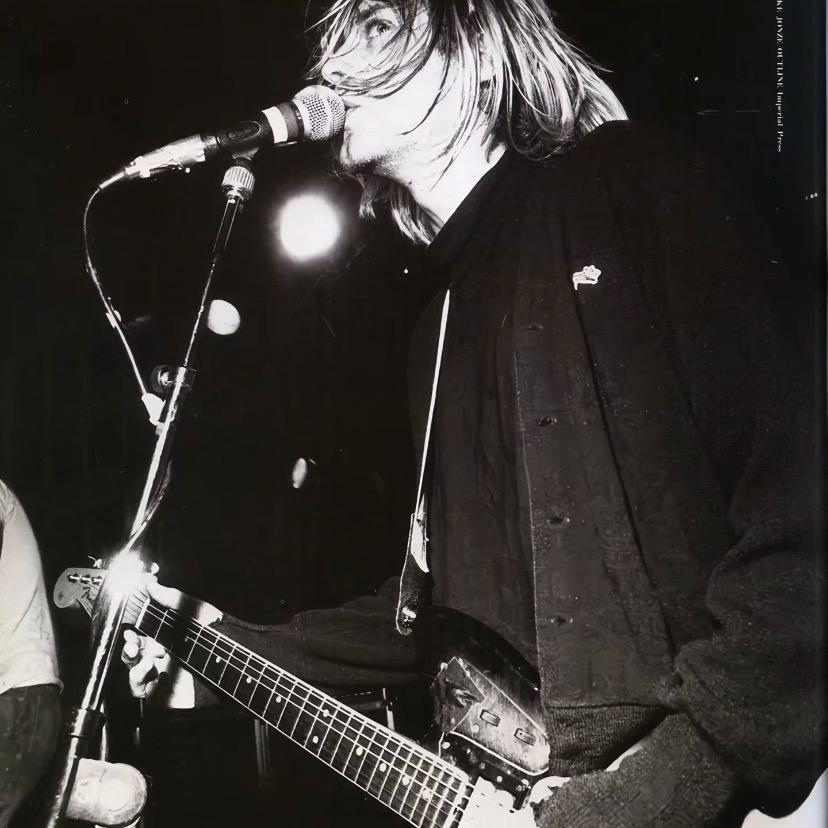 诶不是我拨片呢🎸