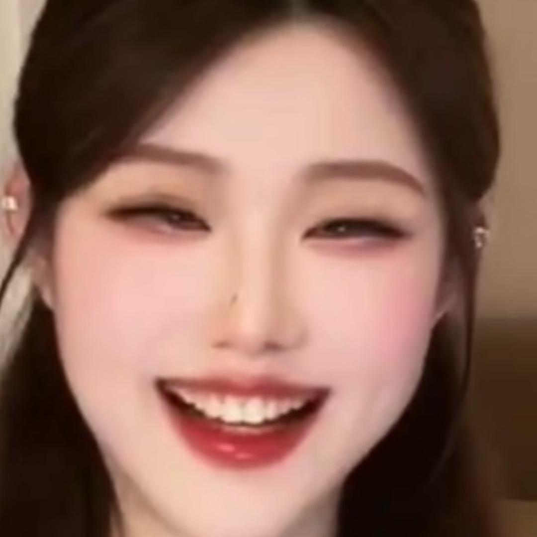 苦修博士肉子（恩师峰哥）亲传弟子