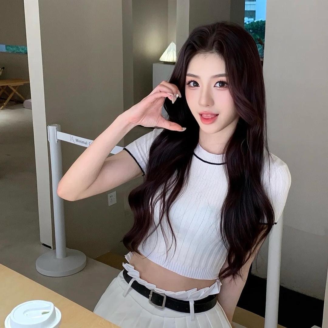 琼追不舍
