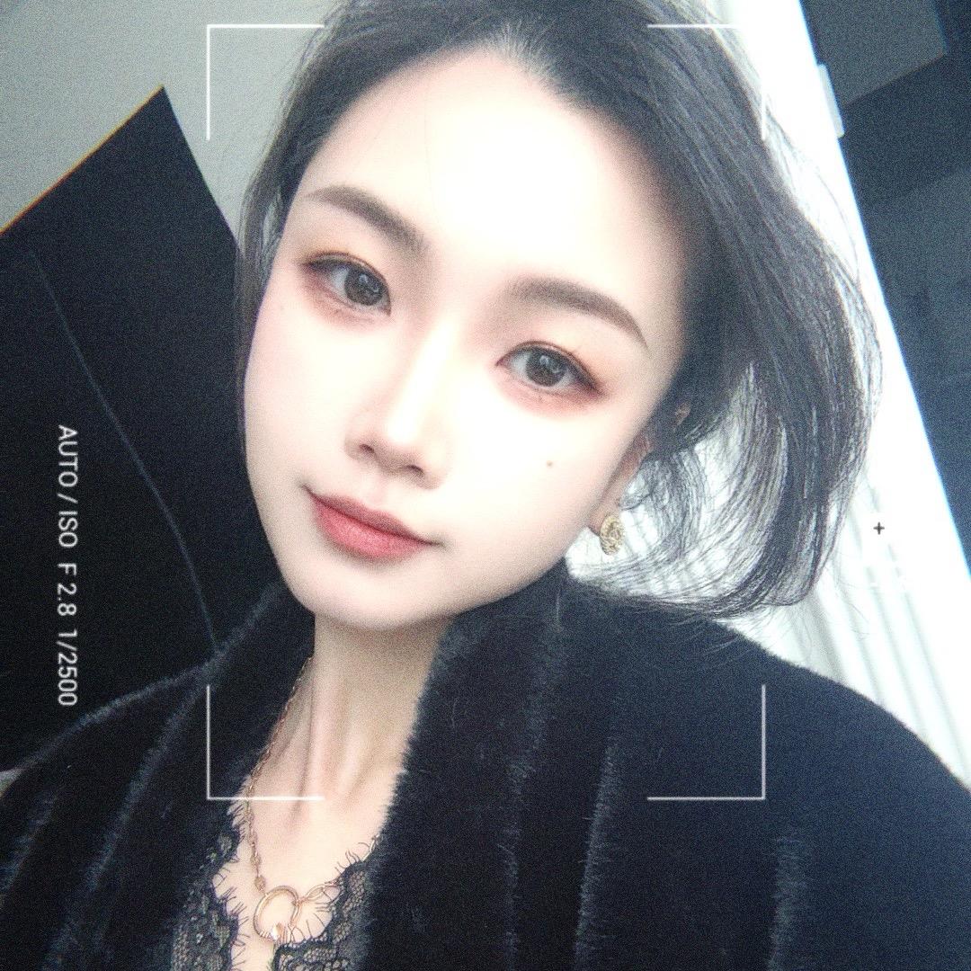 ｡◕‿◕｡