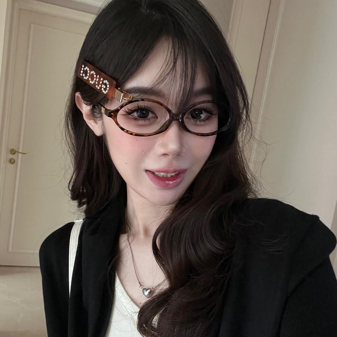 李鱼不吃鱼🐟