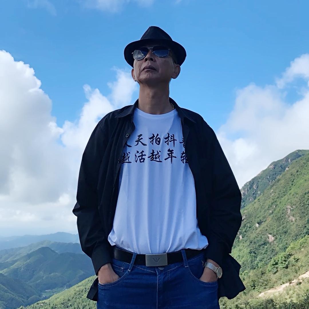 卖车泰哥(生亿街南康区代理)