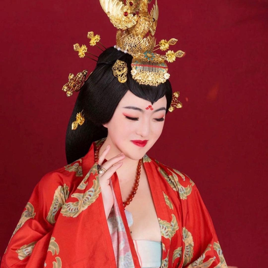 百变女郎