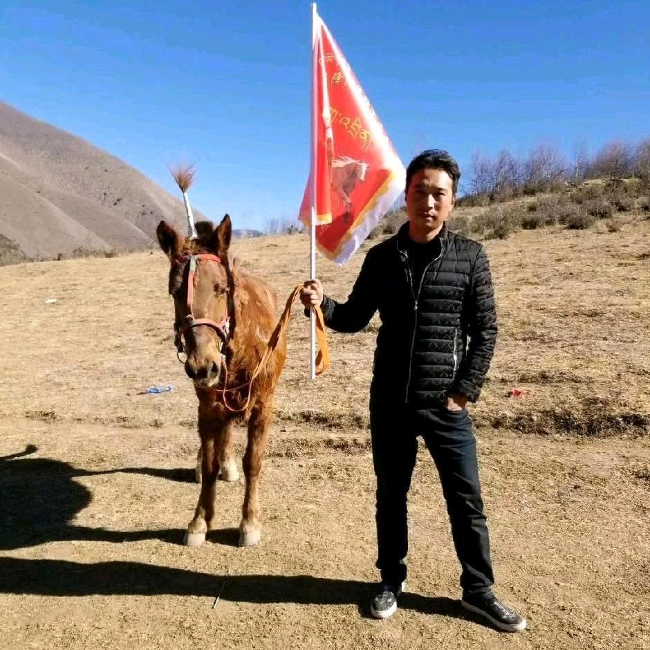 🏇牧马人🏇🏻