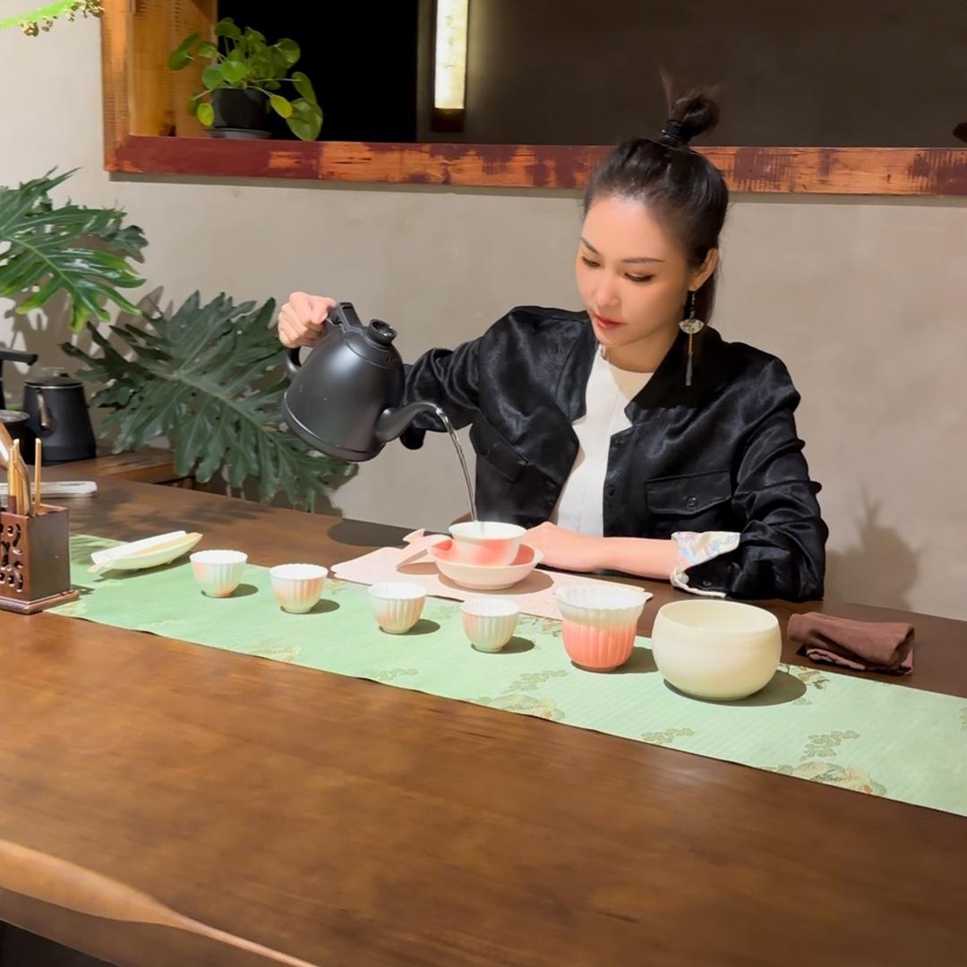 献茶