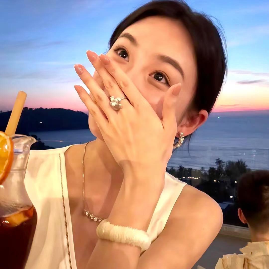 李李