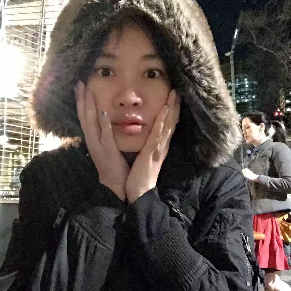 HK的小青总-Heidi