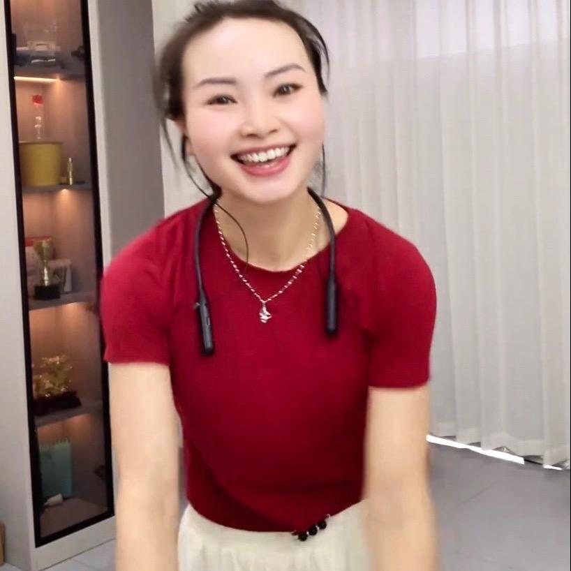 阿莉（早上9.20首播）