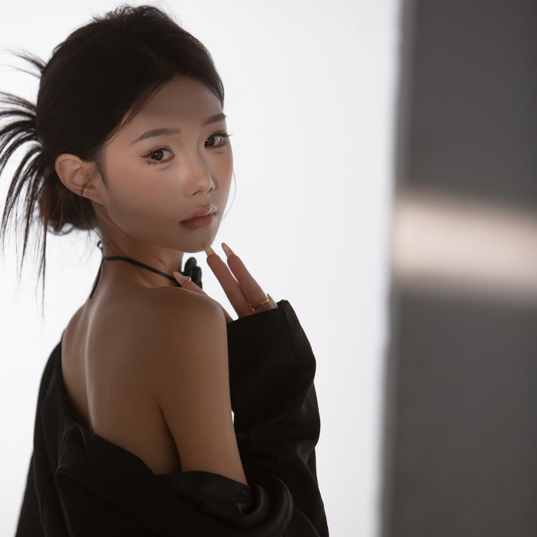 陈嘻嘻🌻