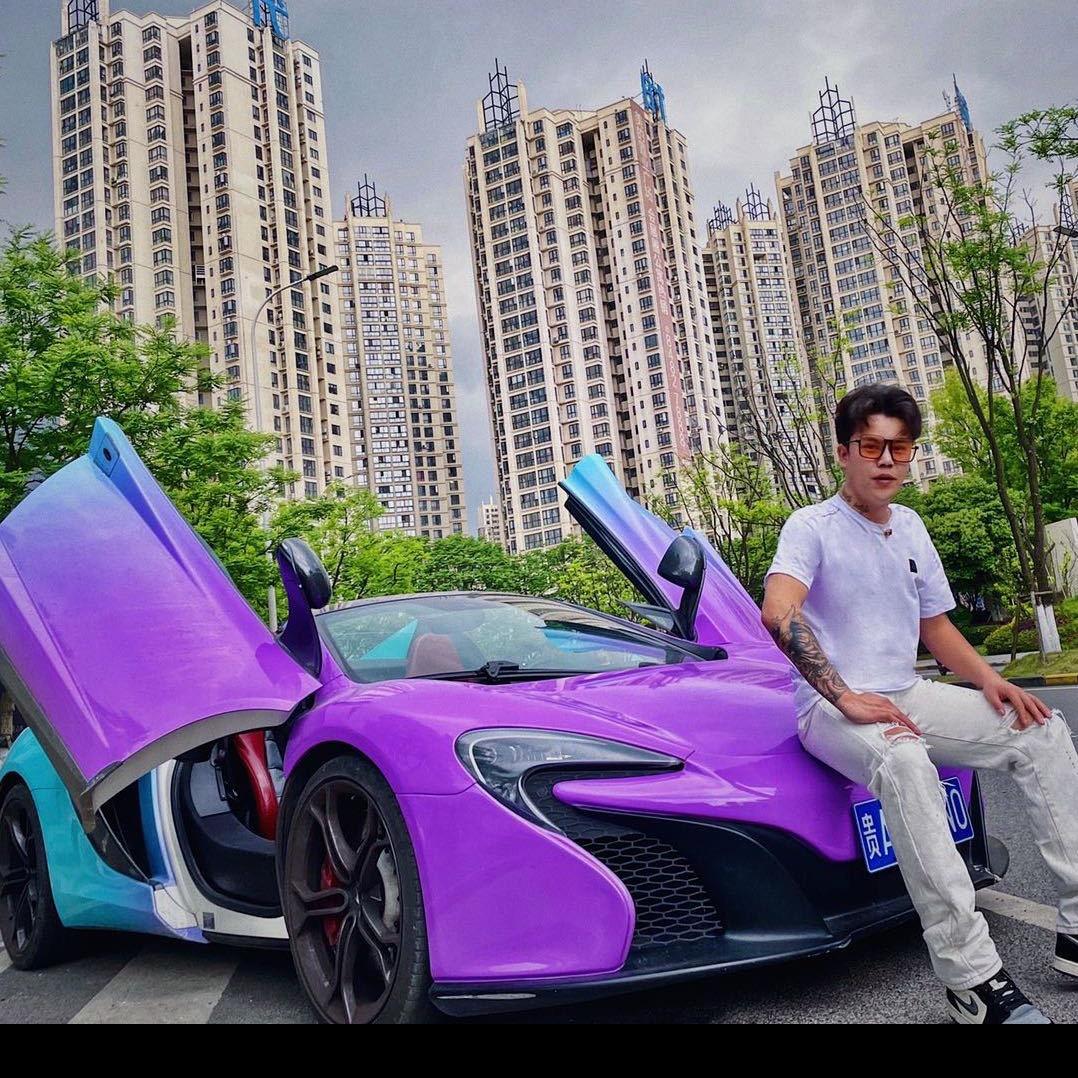 可莉尔接发美发