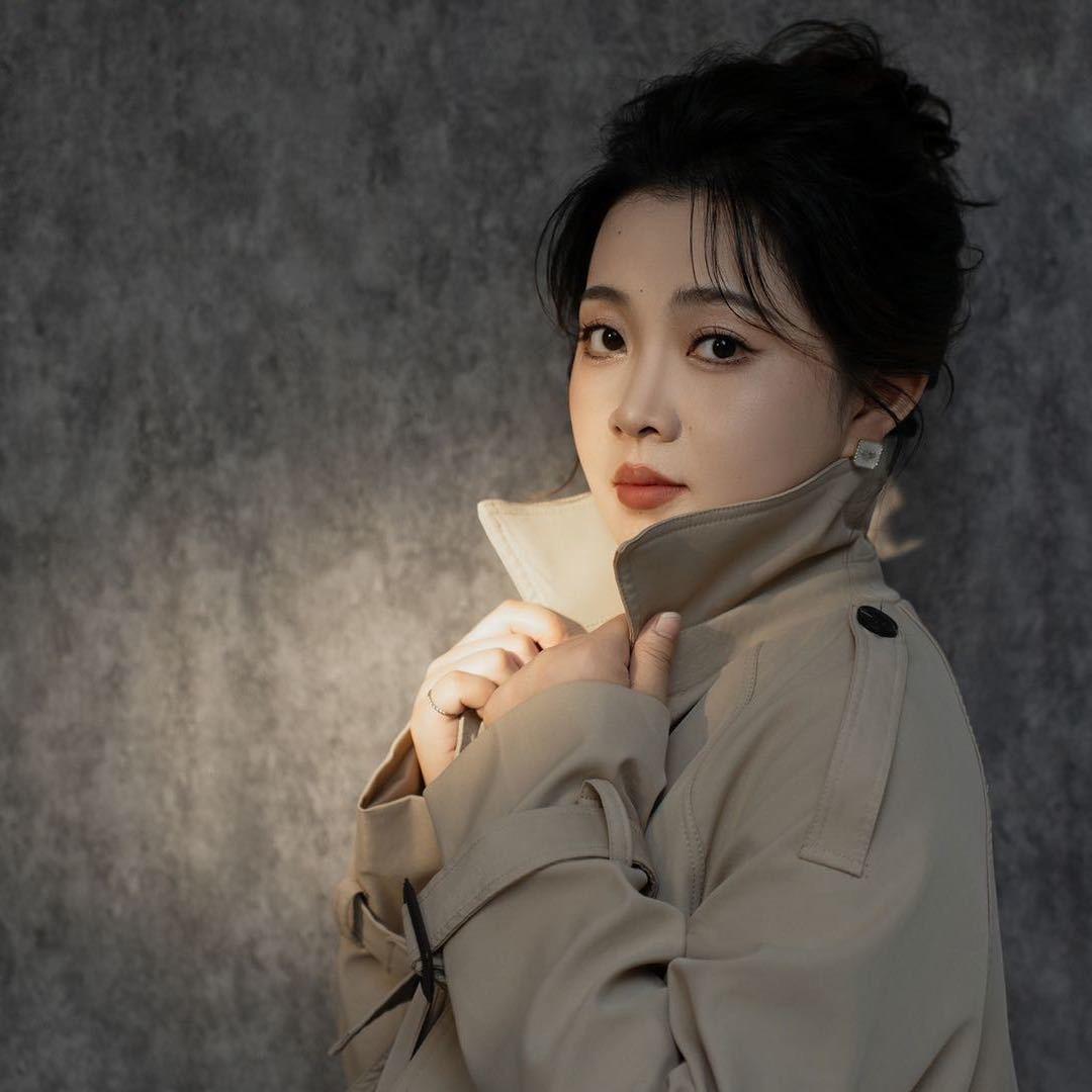 多拉老板娘