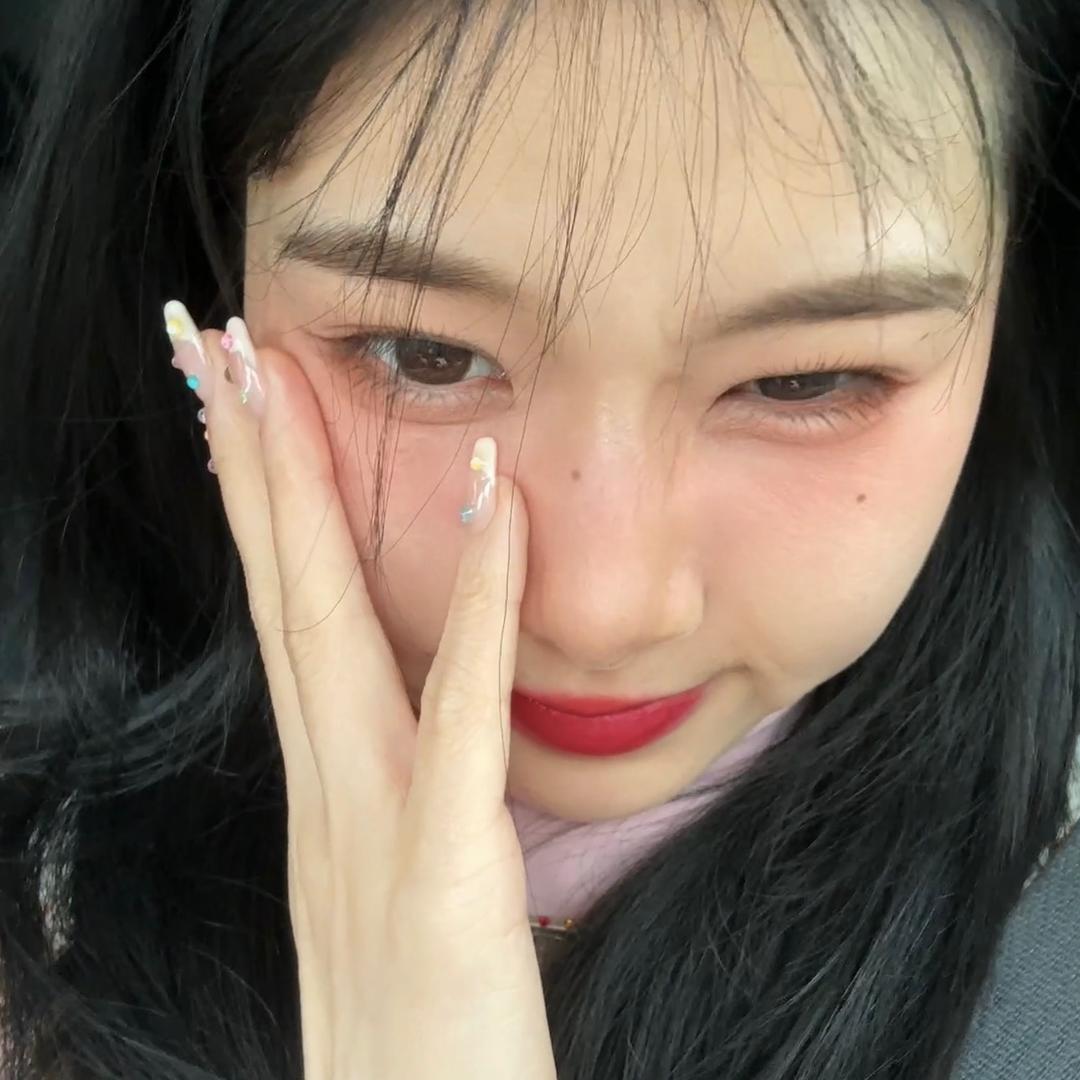 耶一耶ye