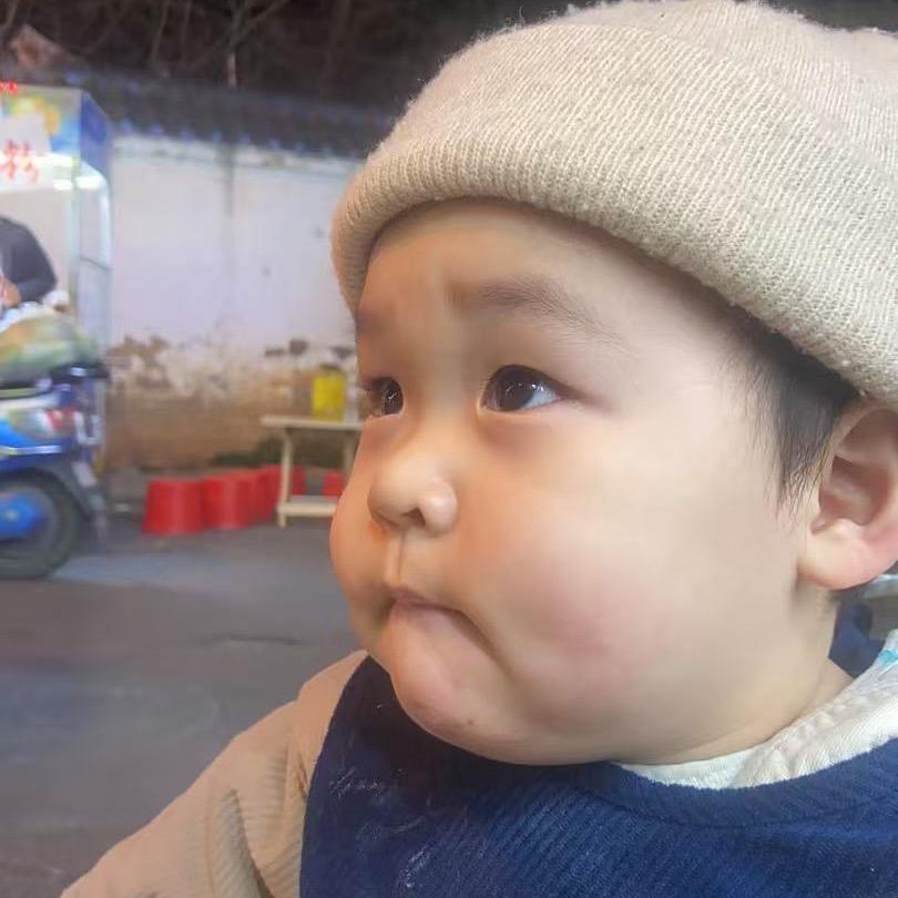 容容哄宝宝