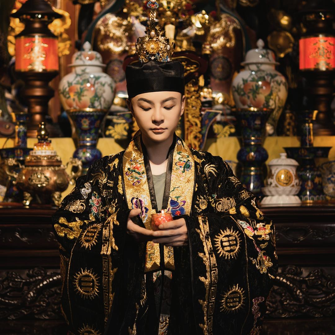 徐麦涵