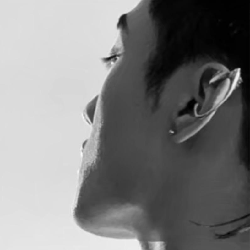 東-