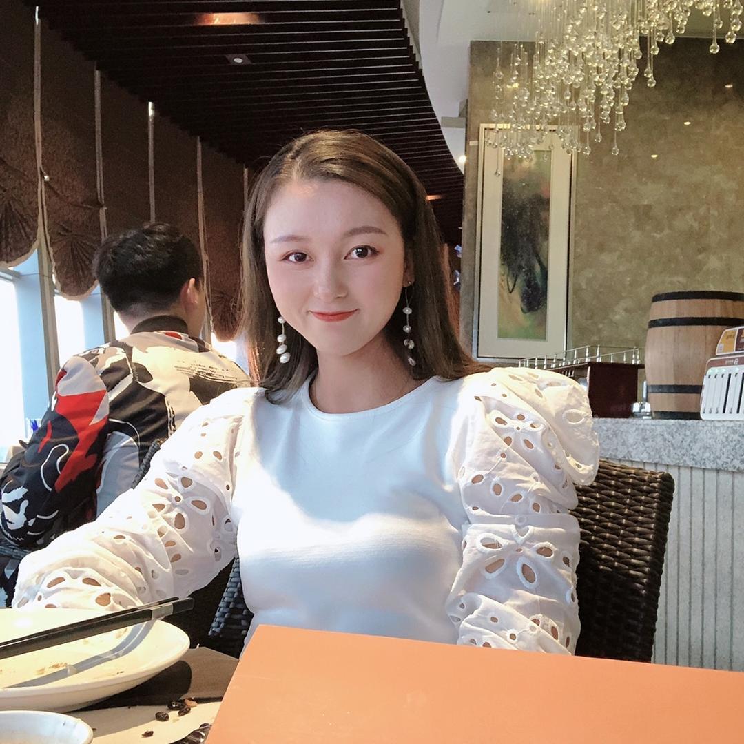 多宝美妆仓（老板娘来了）