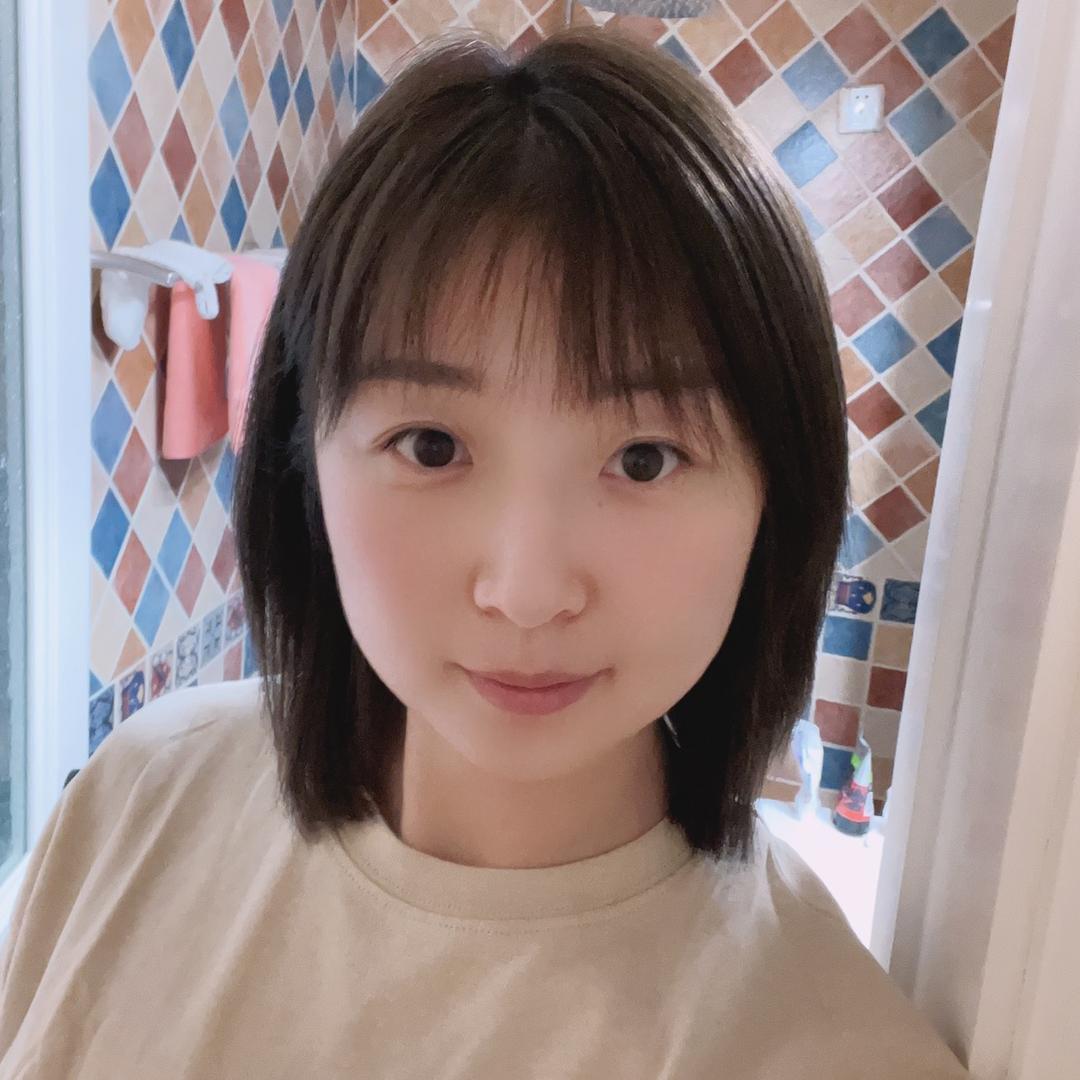 A佳佳