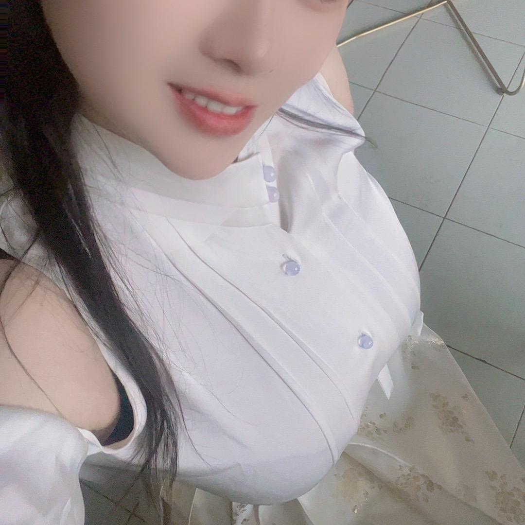是她吖！