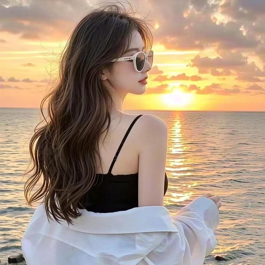 可爱的小困包✨