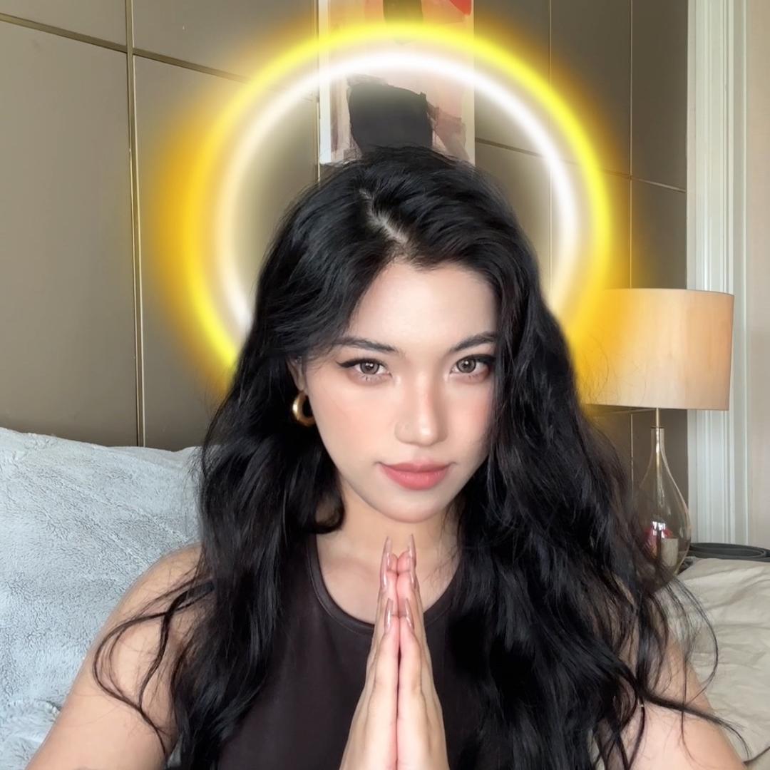 玛丽莲V露