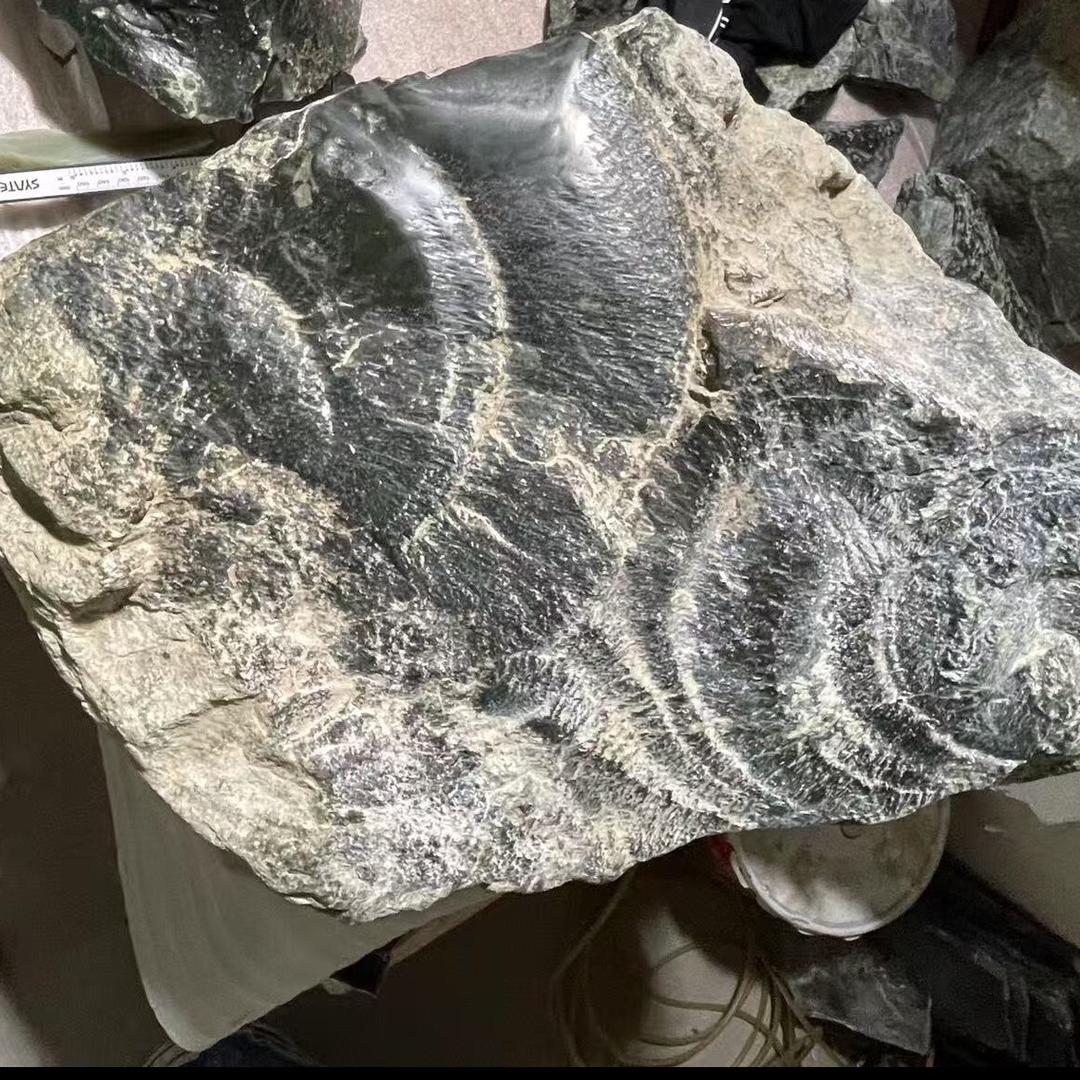 寻玉塔青玉