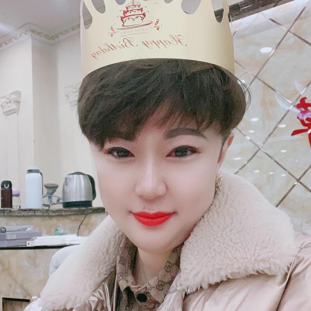 红姐蓝之莓