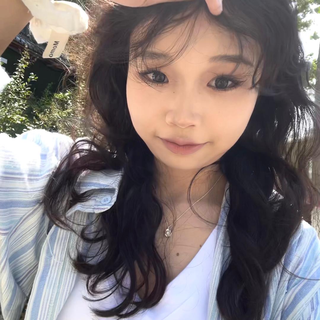 莹莹手机摄影