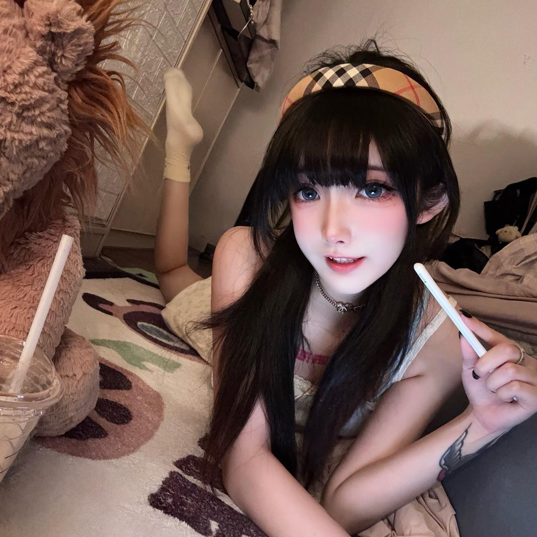 朵朵是最好的朵朵^-^凸