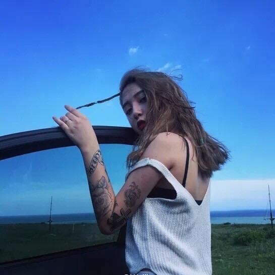 小妖💋