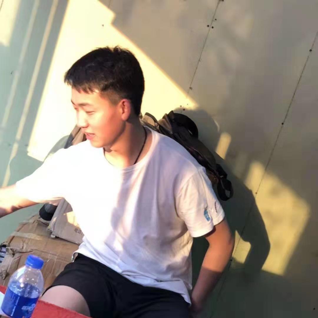 李总没吃饱