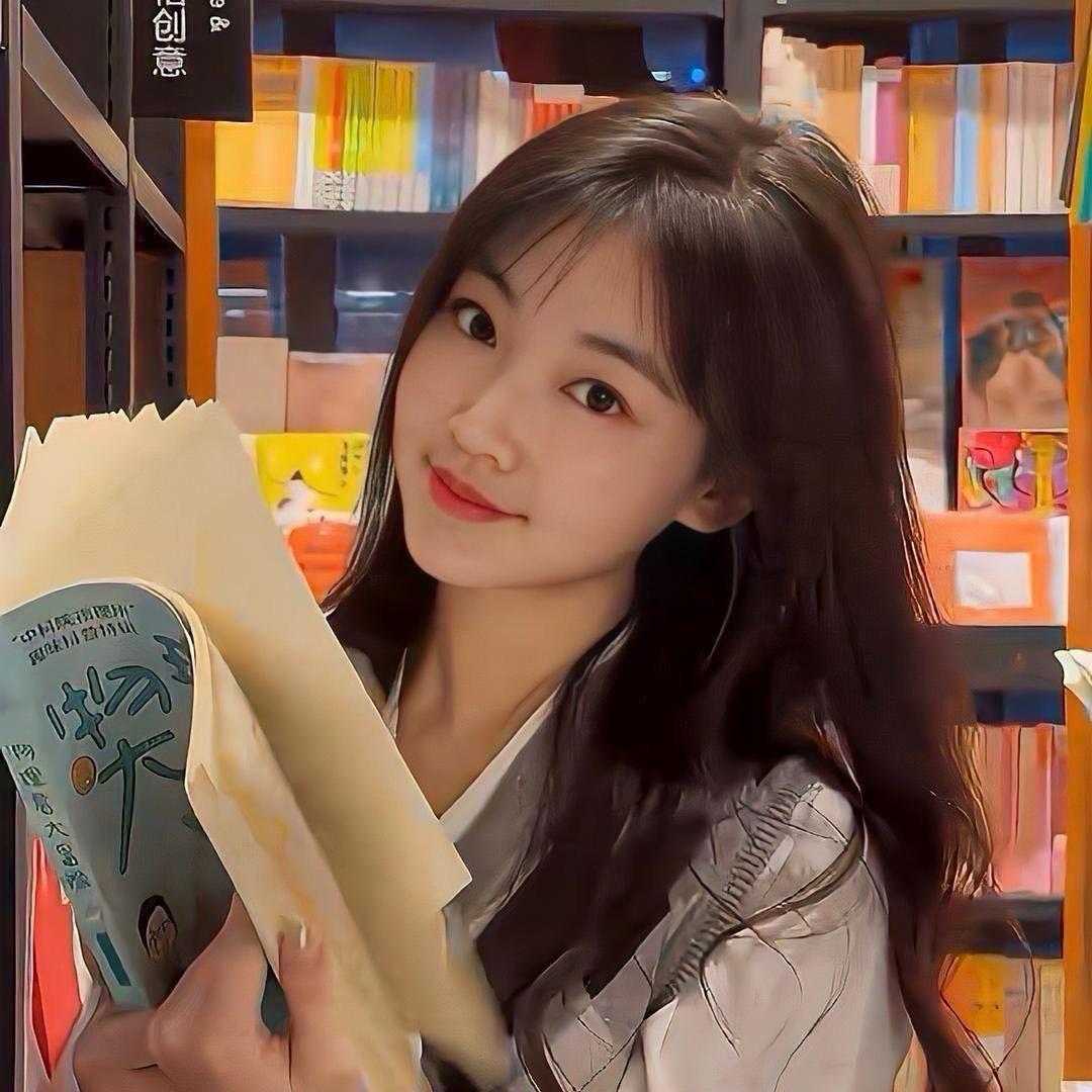 爱读书的小李老师