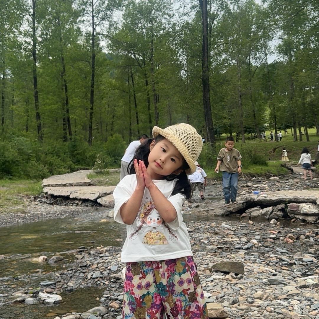 小诺子很忙