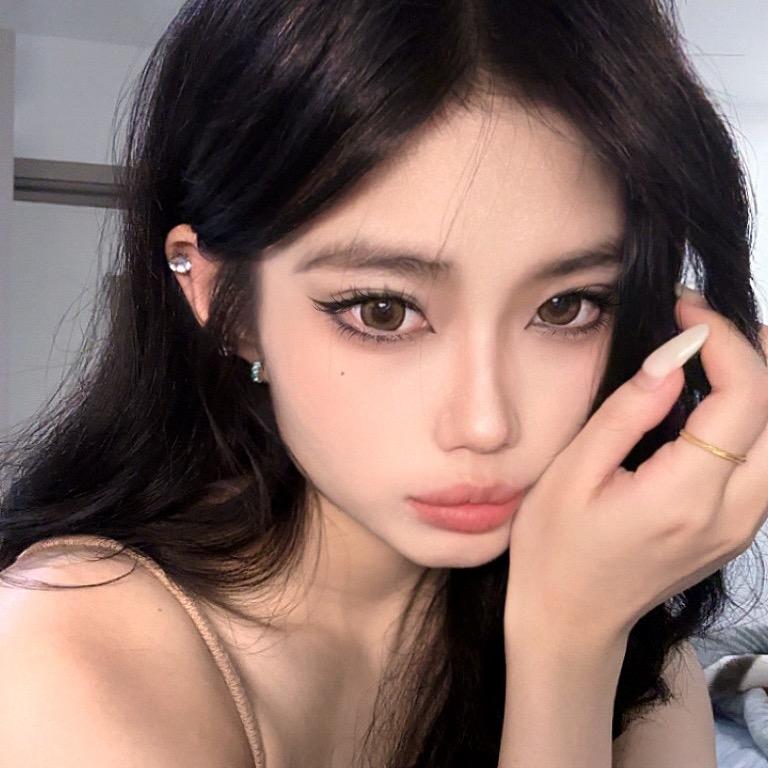 邓心悦Dorothy