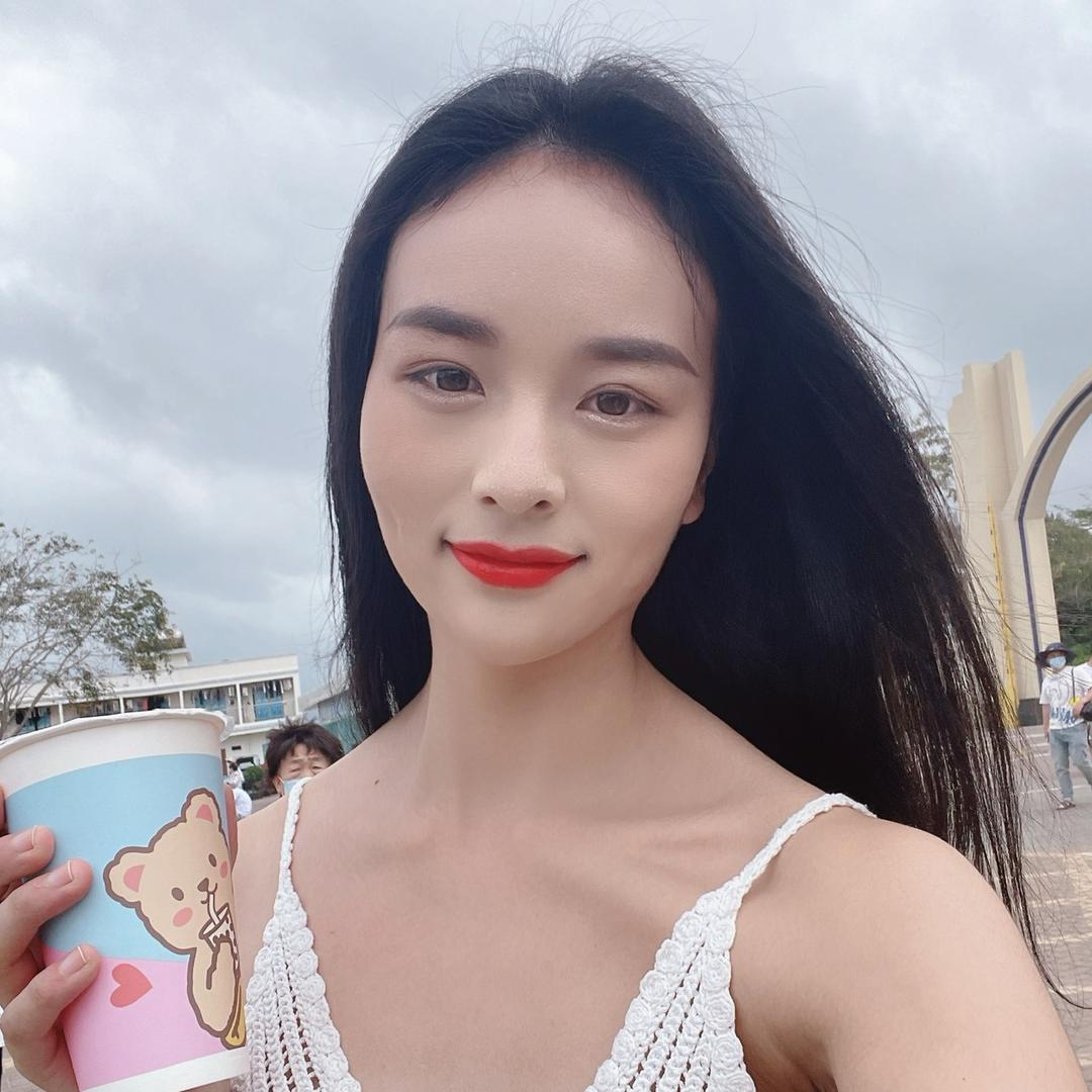 左雪琪的小店