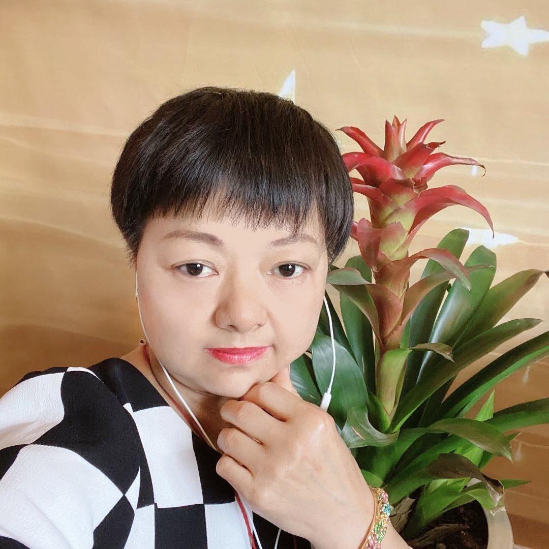 施克翠（施无二姓💪）