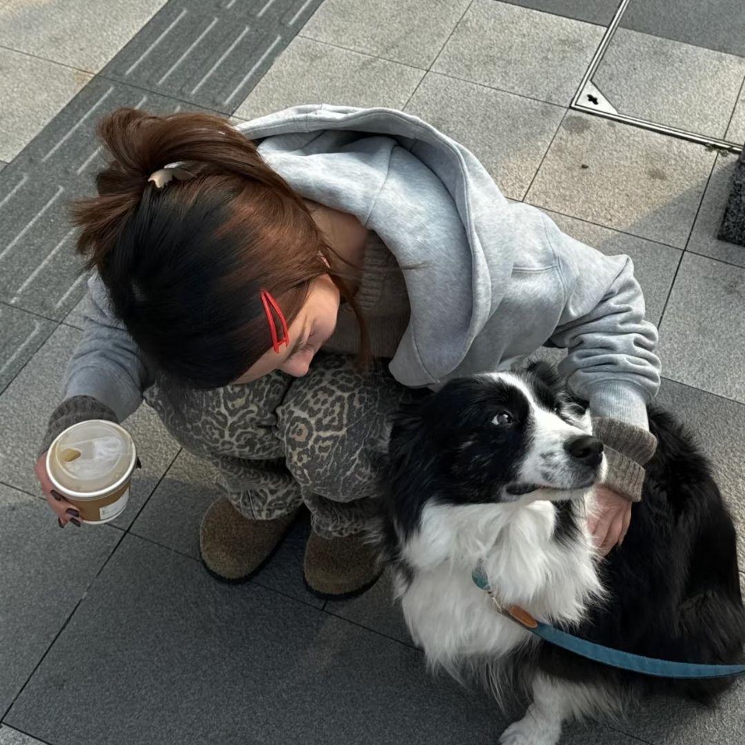 夜晚敲开嫂子的门发现是我老婆.