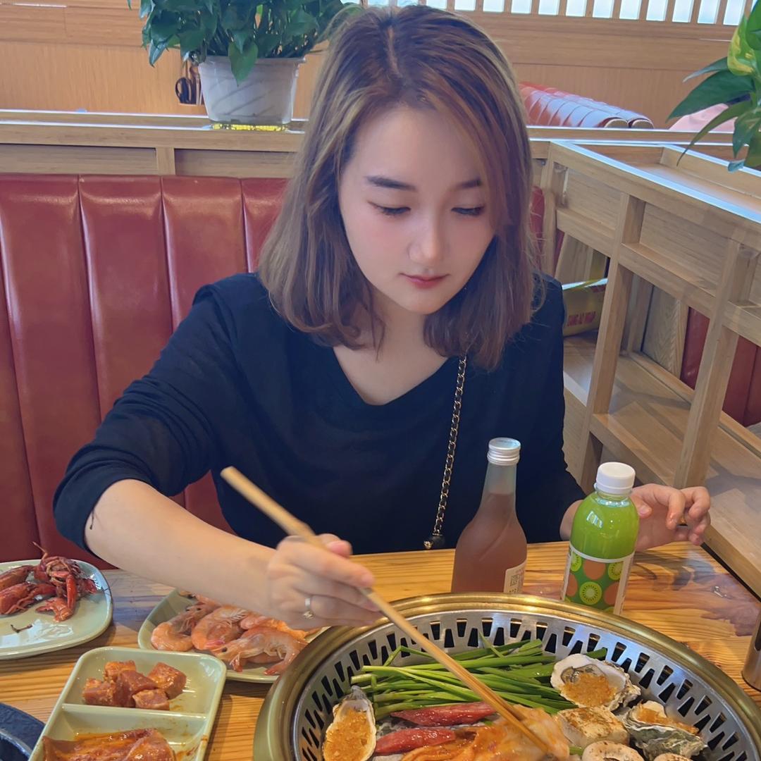 早早爱吃喝