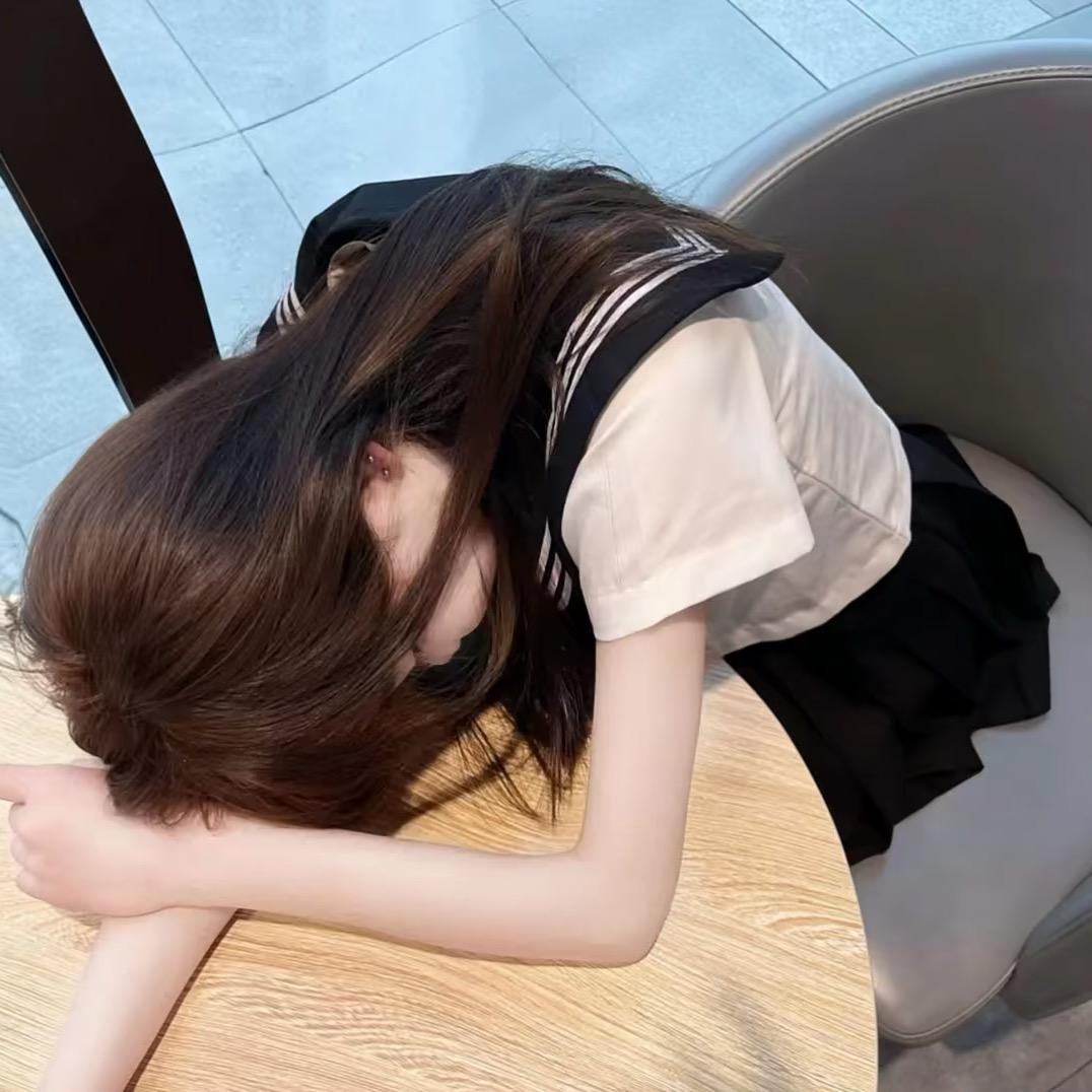 菜菜子