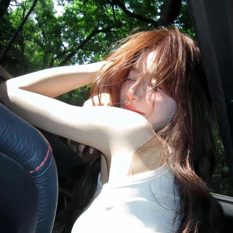 小樑.