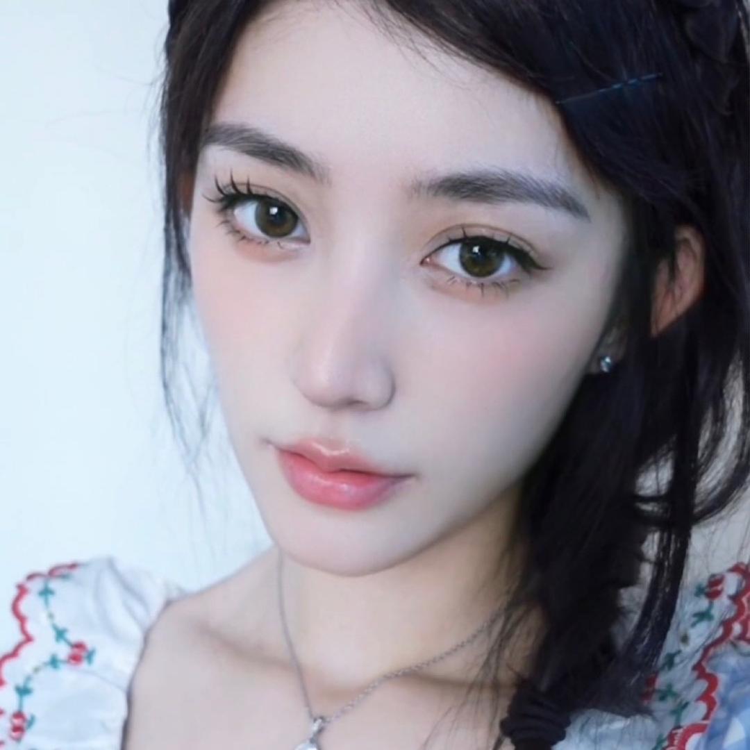 苗小苗nyaameow