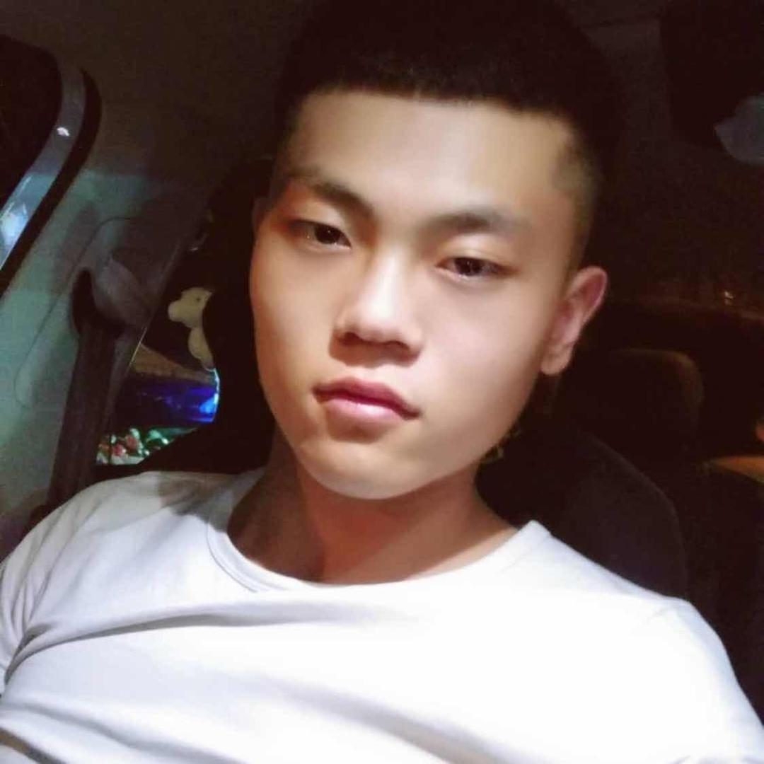 一嗷姚