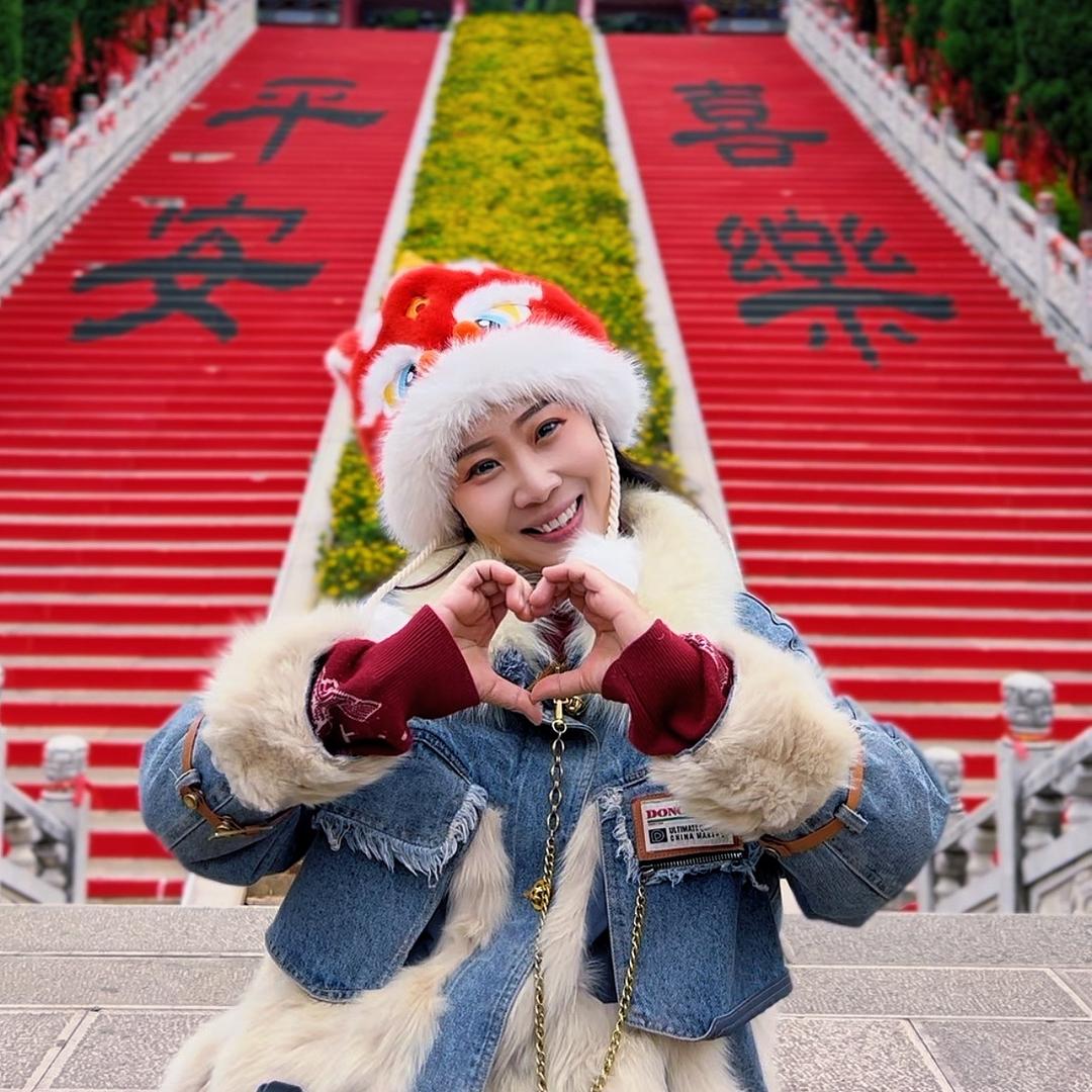 幕后小姐姐的日常