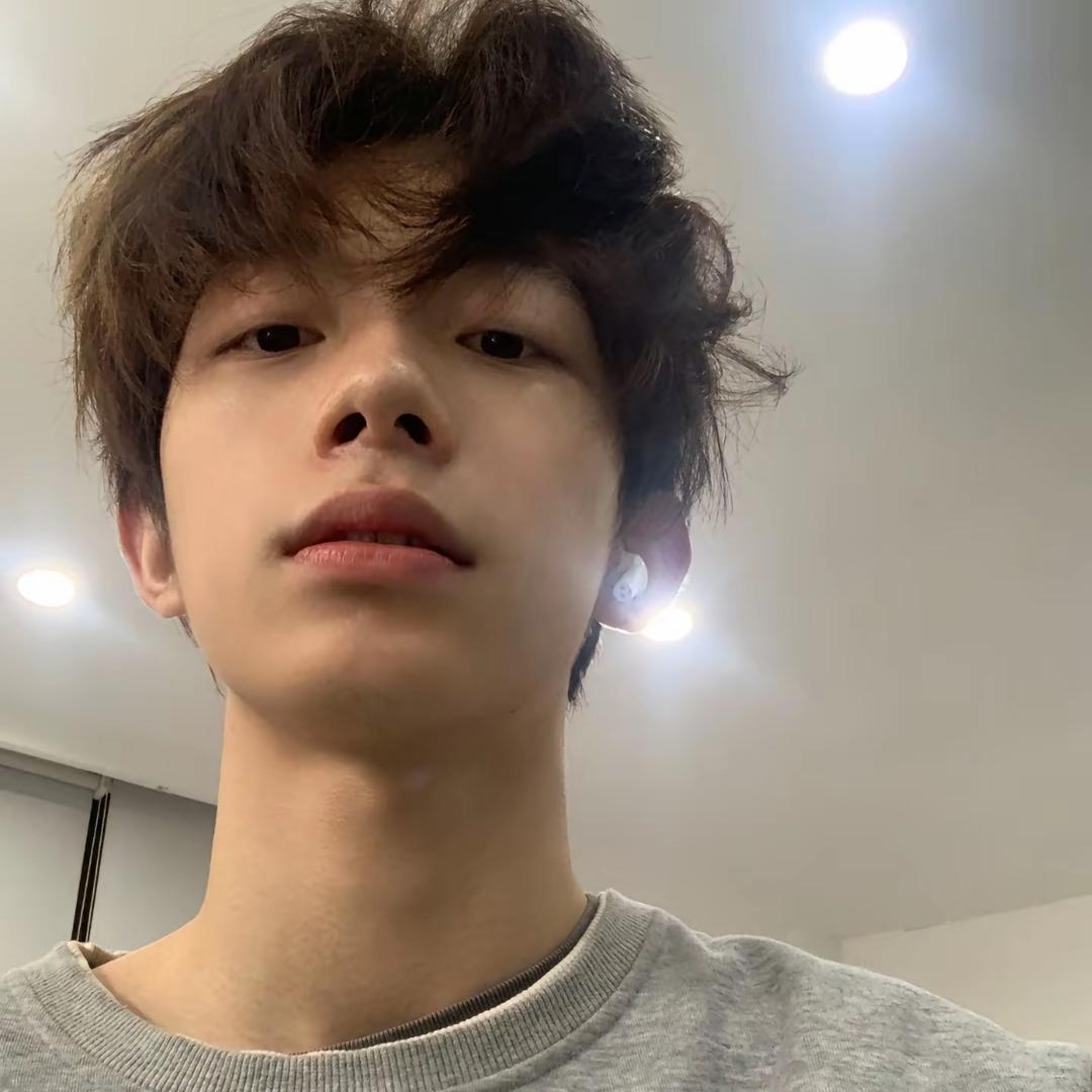 WEN.XUAN
