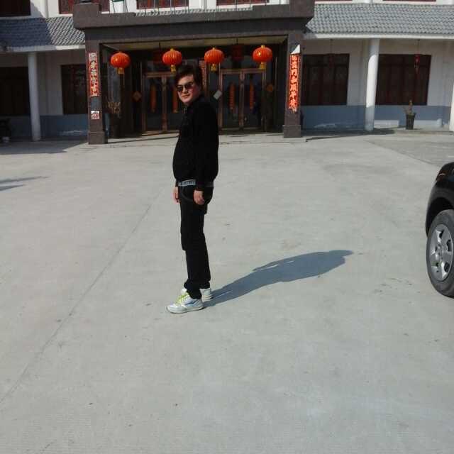 苏州益首名车车达优