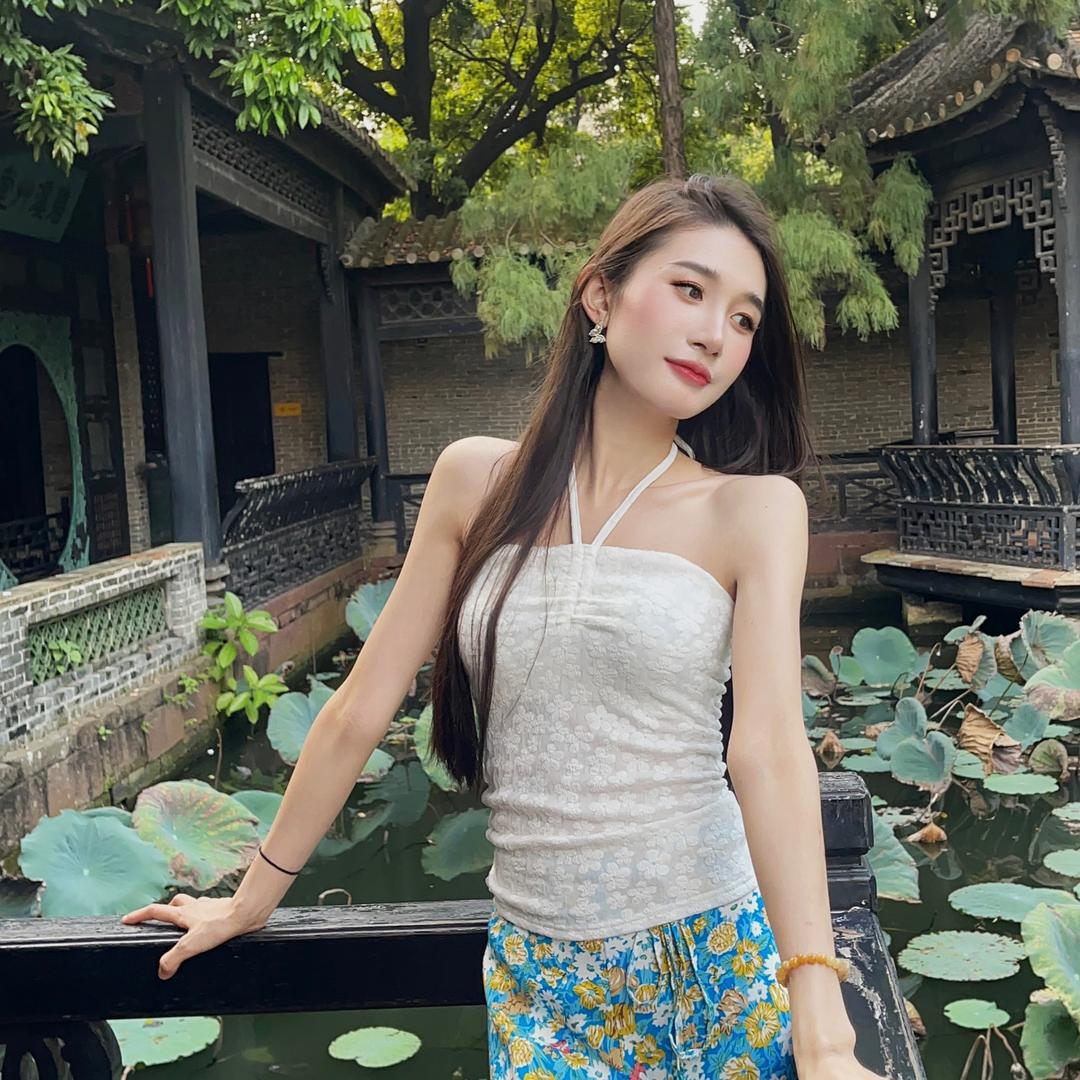 妙妙爱穿搭