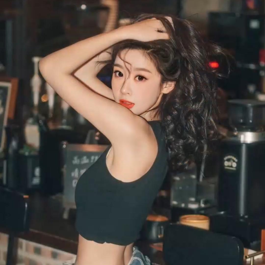 蓝胡子。