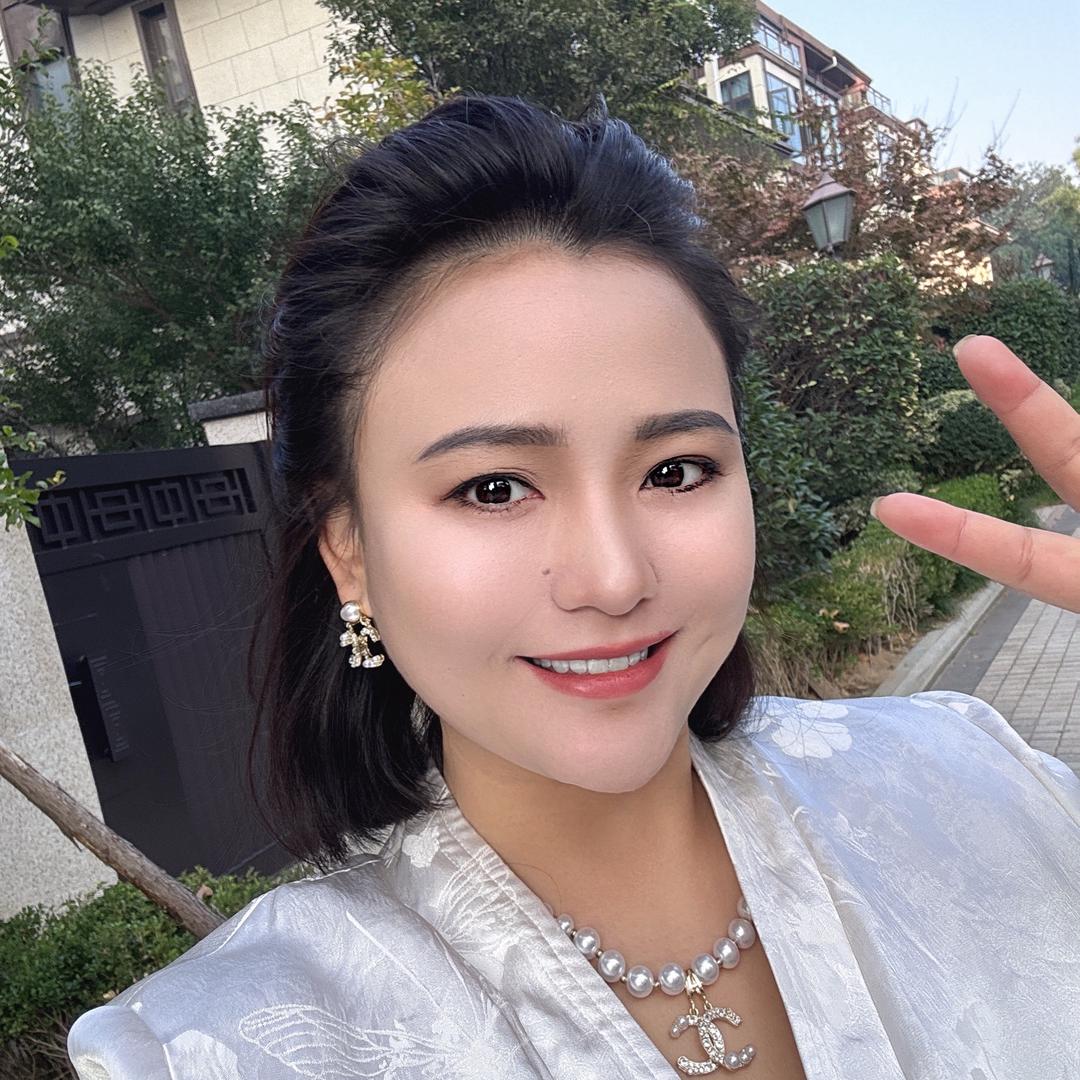 翟闪闪