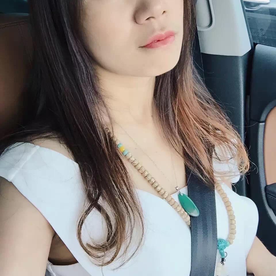 童  童