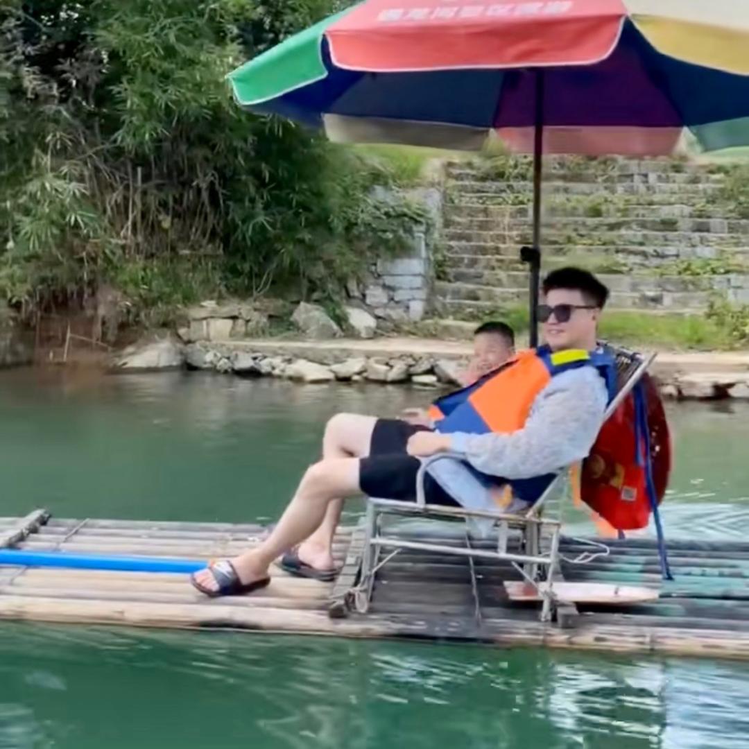 小宇爱穿搭