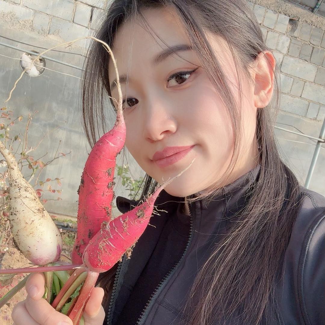 卖蓝莓的迪儿